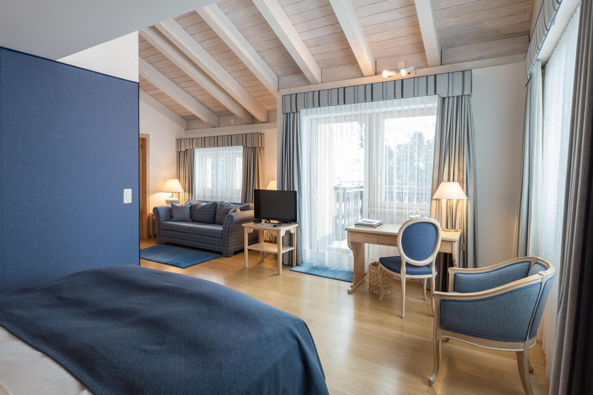 Post Hotel 3*